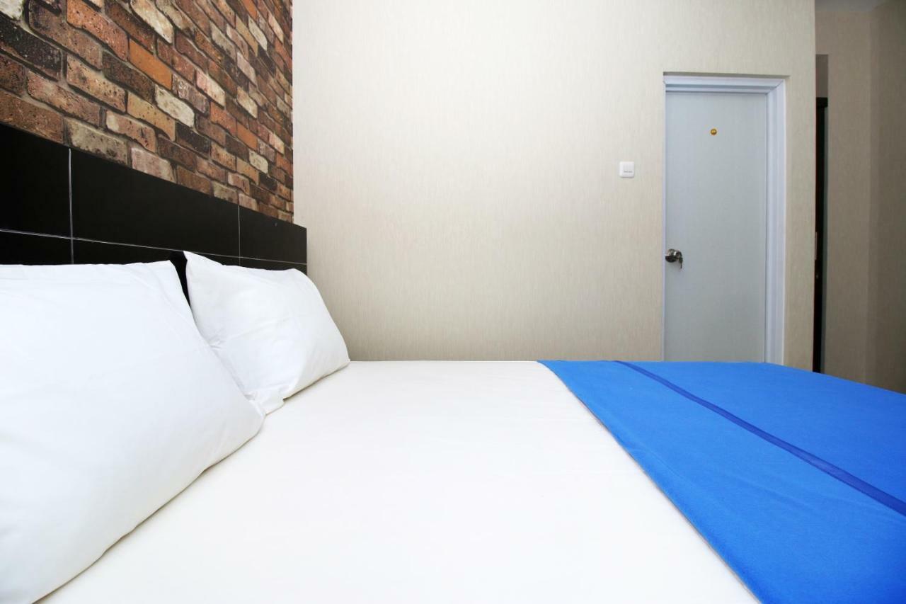Kamar Keluarga Kampung Bali III Vandrerhjem Jakarta Eksteriør bilde
